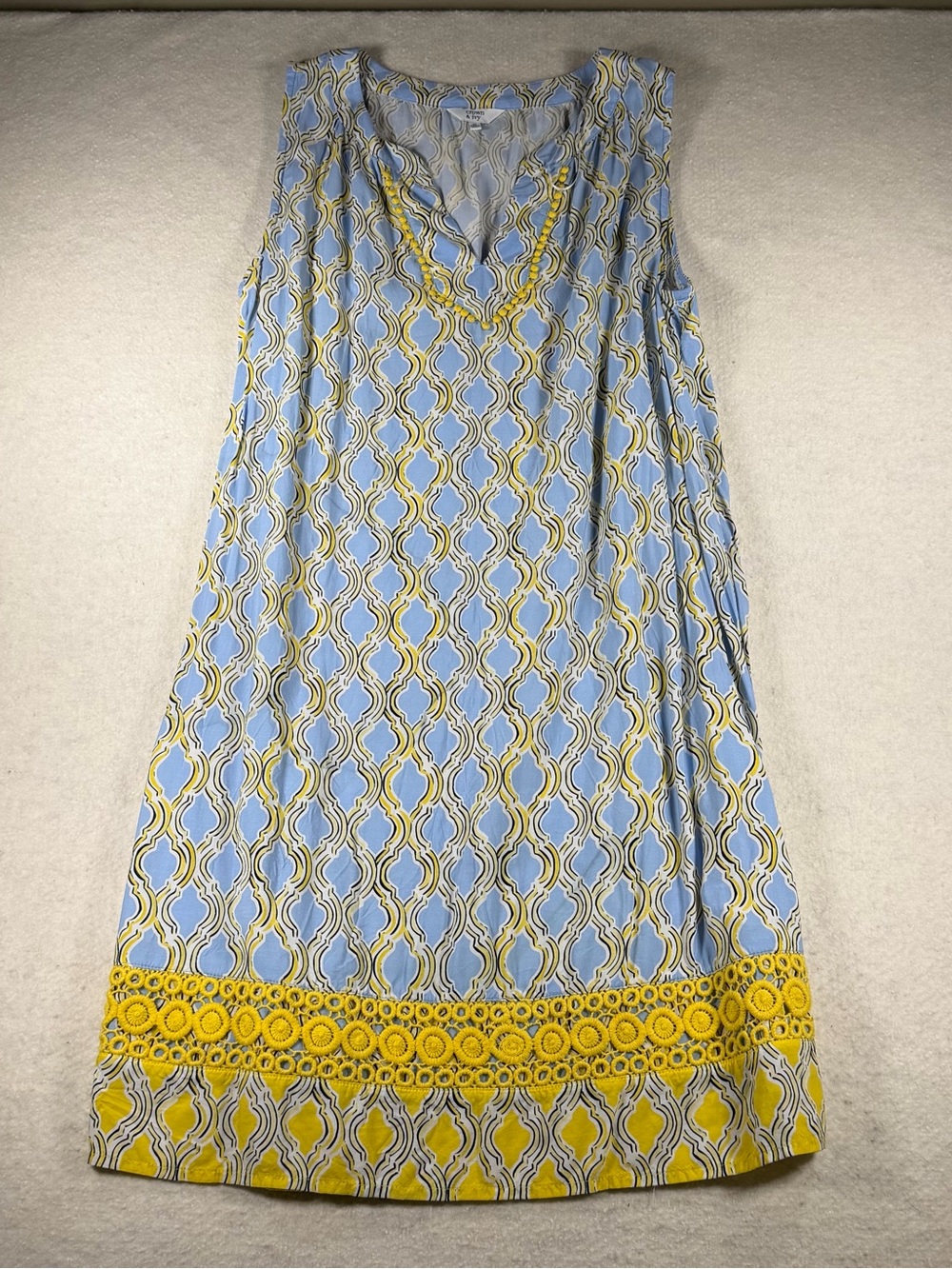 Crown & Ivy Women’s Sleeveless Geometric Pattern Dress Blue Yellow Size M Midi